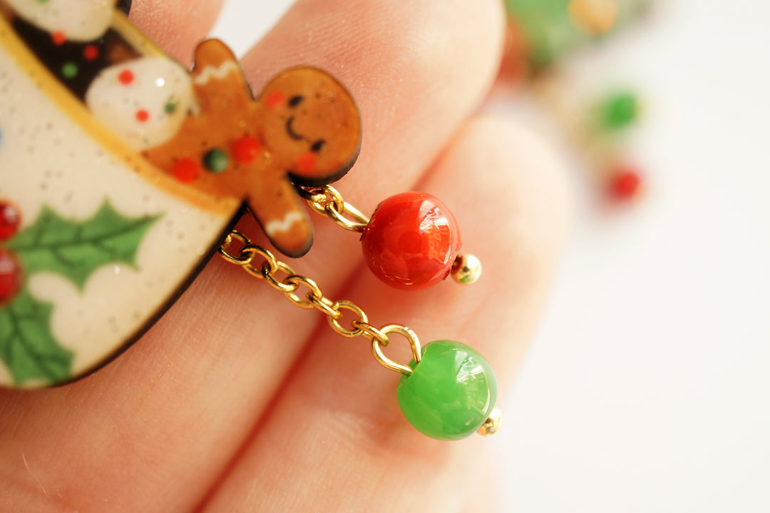 Decorated Christmas tree earring close up, LaliBlue Christmas jewelry, Christmas tree, glitter