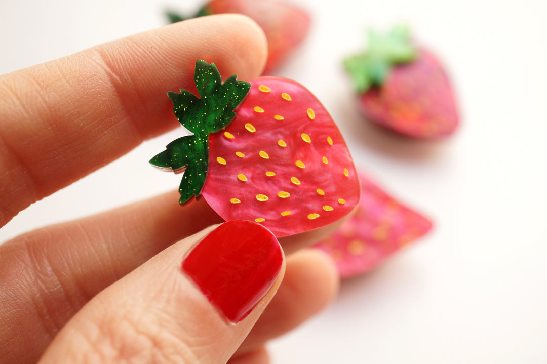 Set of 4 Strawberry Button Covers by Laliblue, image 5