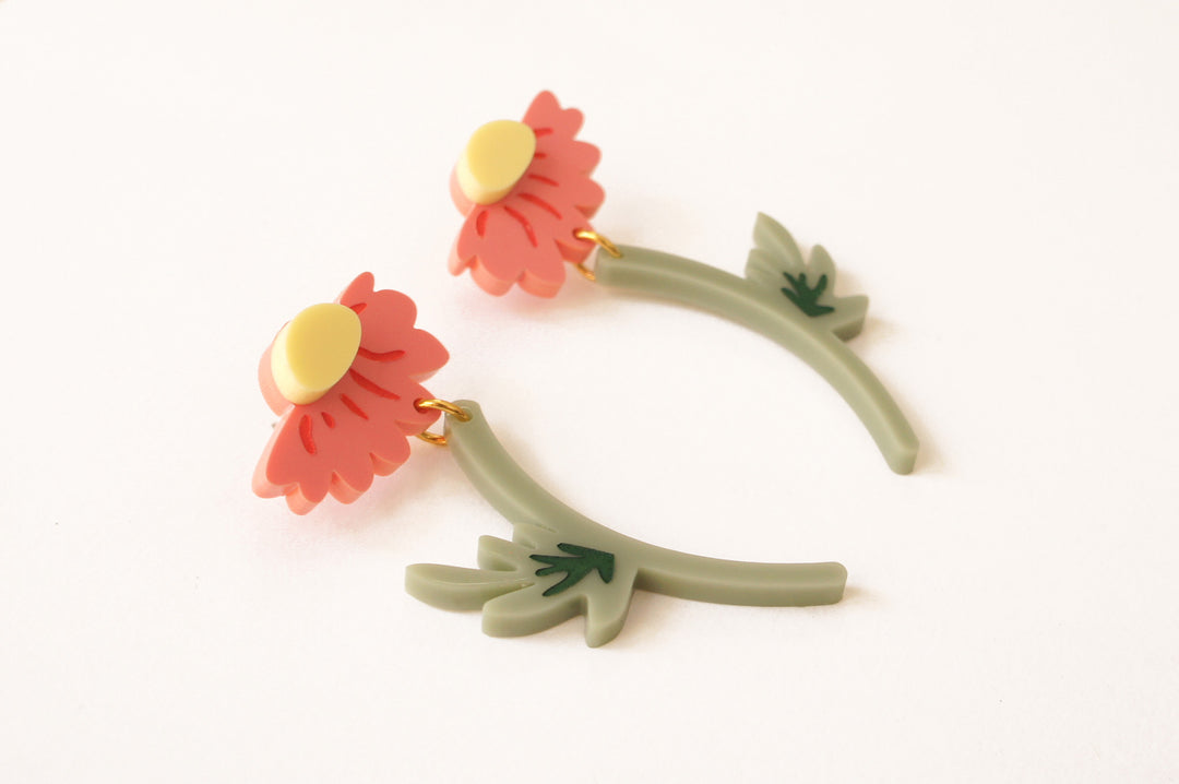 Flower Earrings by Laliblue