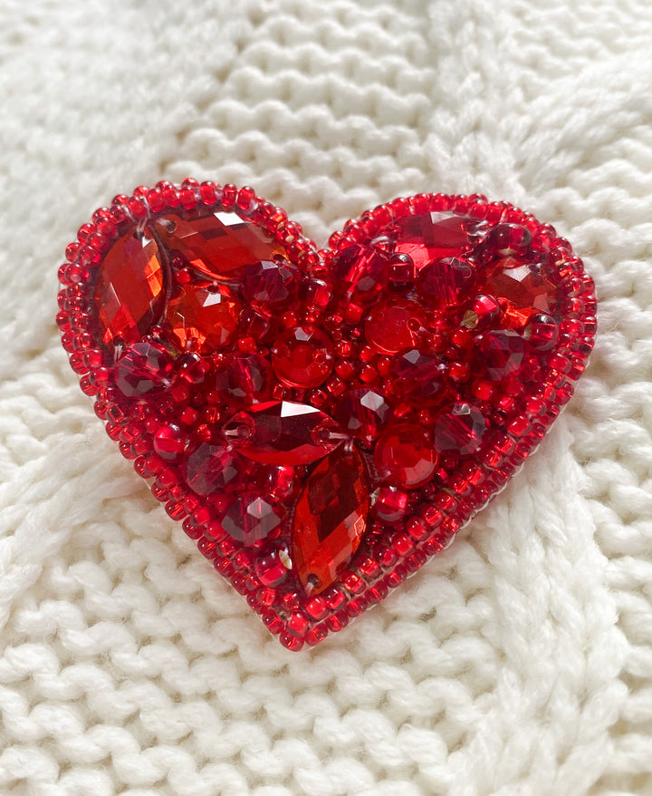 Little Heart Bead Embroidery Brooch Decoration Kit by Abris Art AD-245