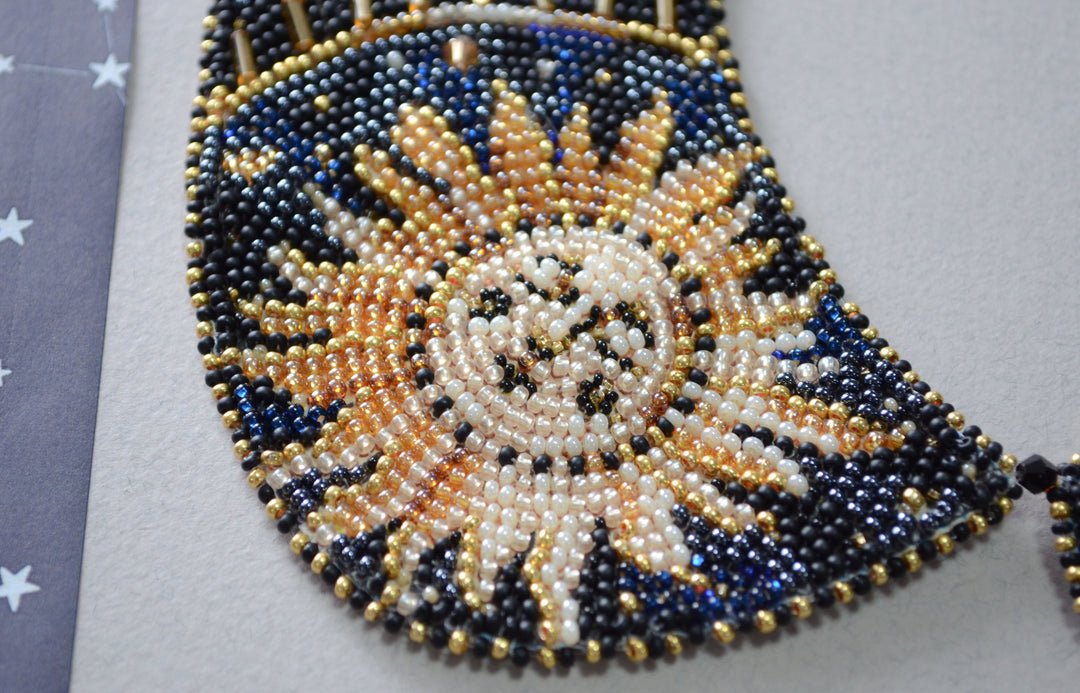 Bead Embroidery Kit. Decoration - Collar Galactic beauty