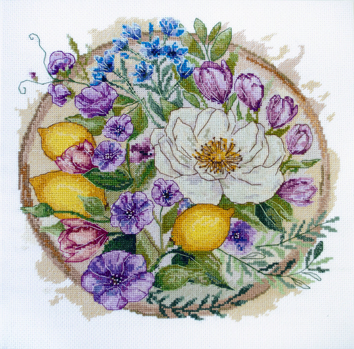 Cross-stitch kit - A floral moment AH-287