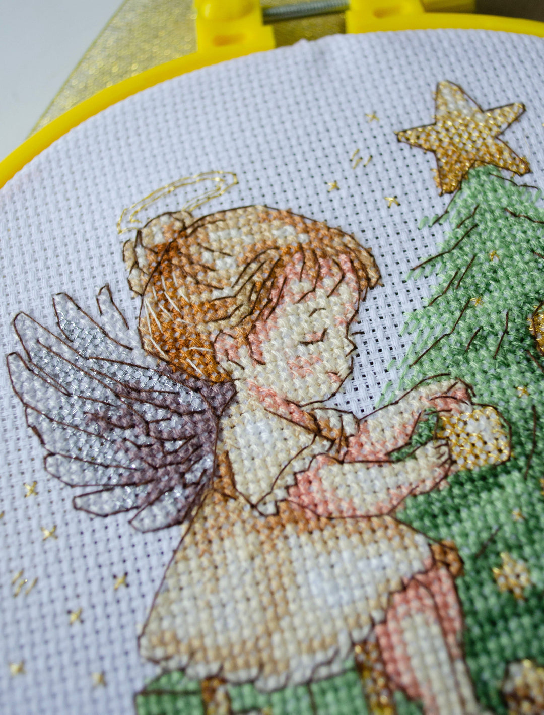 Cross-stitch kit - Little Christmas Angel AHM-091