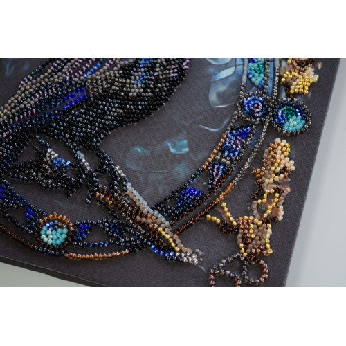 Mid-sized bead embroidery kit - Shade of night