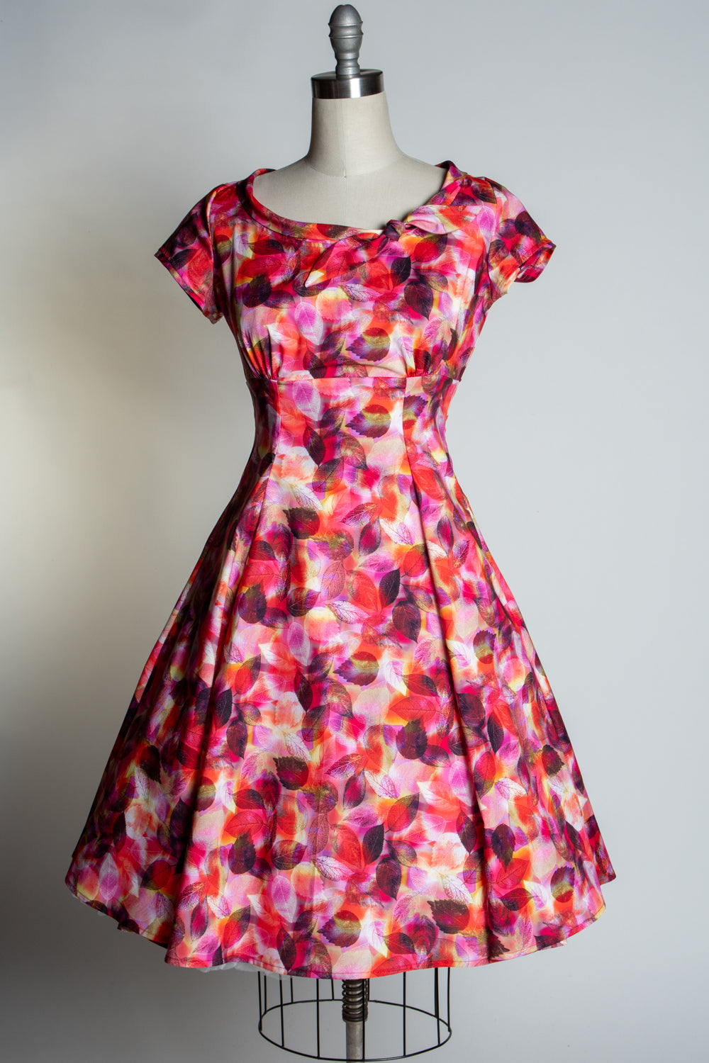 Beverly Dress- Scarlet Leaves*sale