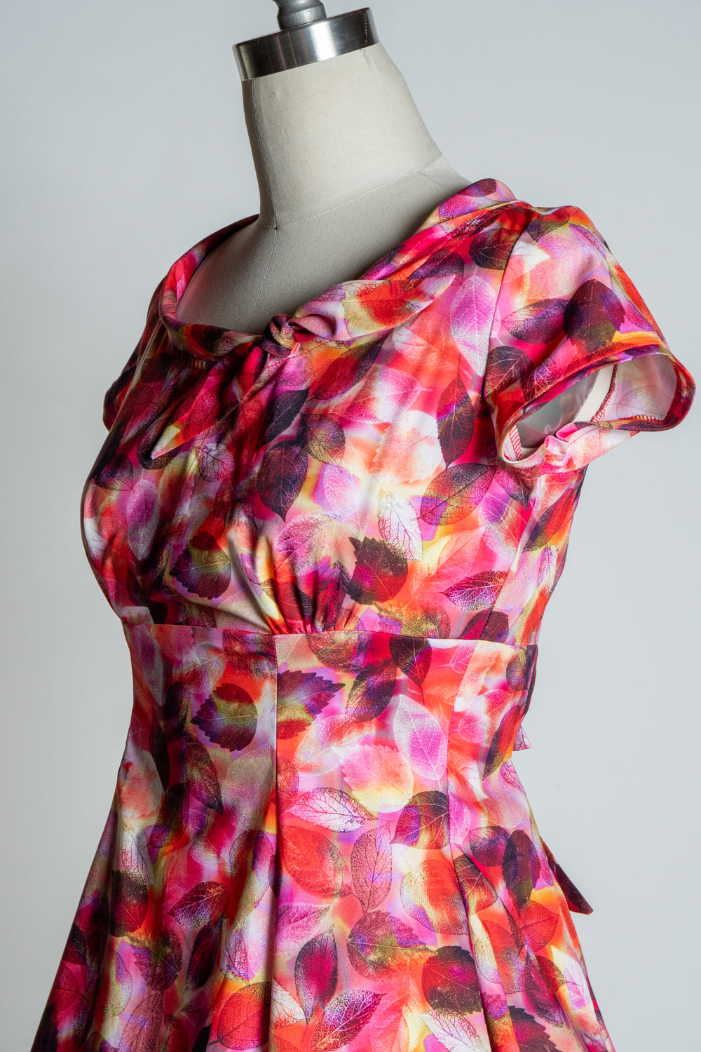 Beverly Dress- Scarlet Leaves*sale