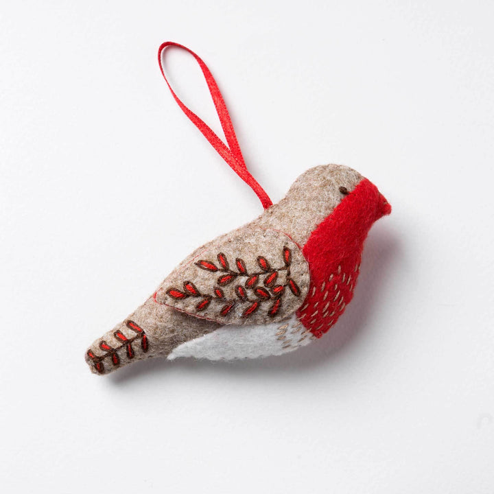 Embroidered Robin Felt Craft Mini Kit by Corinne Lapierre MKRBN1F