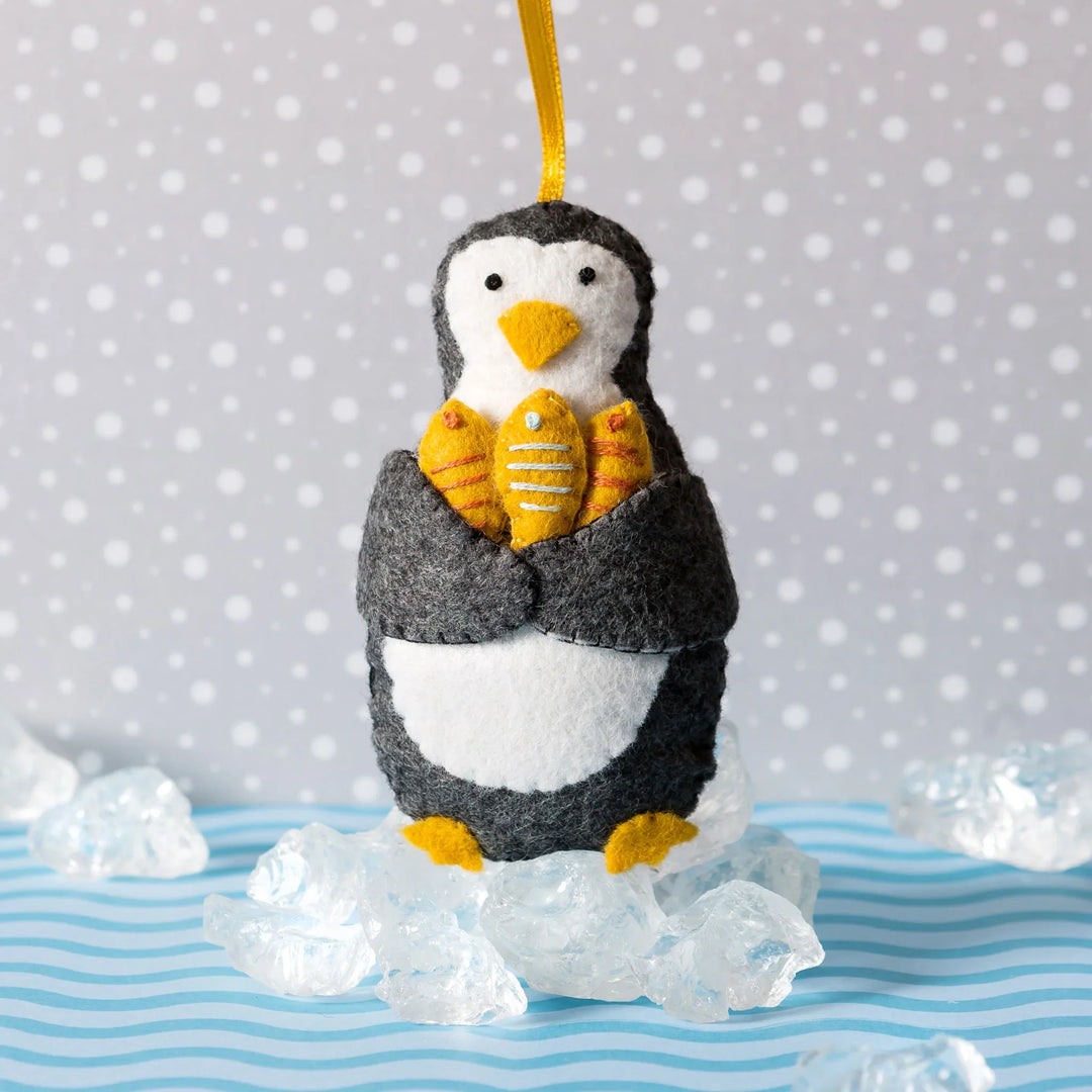 Penguin Felt Craft Mini Kit by Corinne Lapierre MKPGN1F