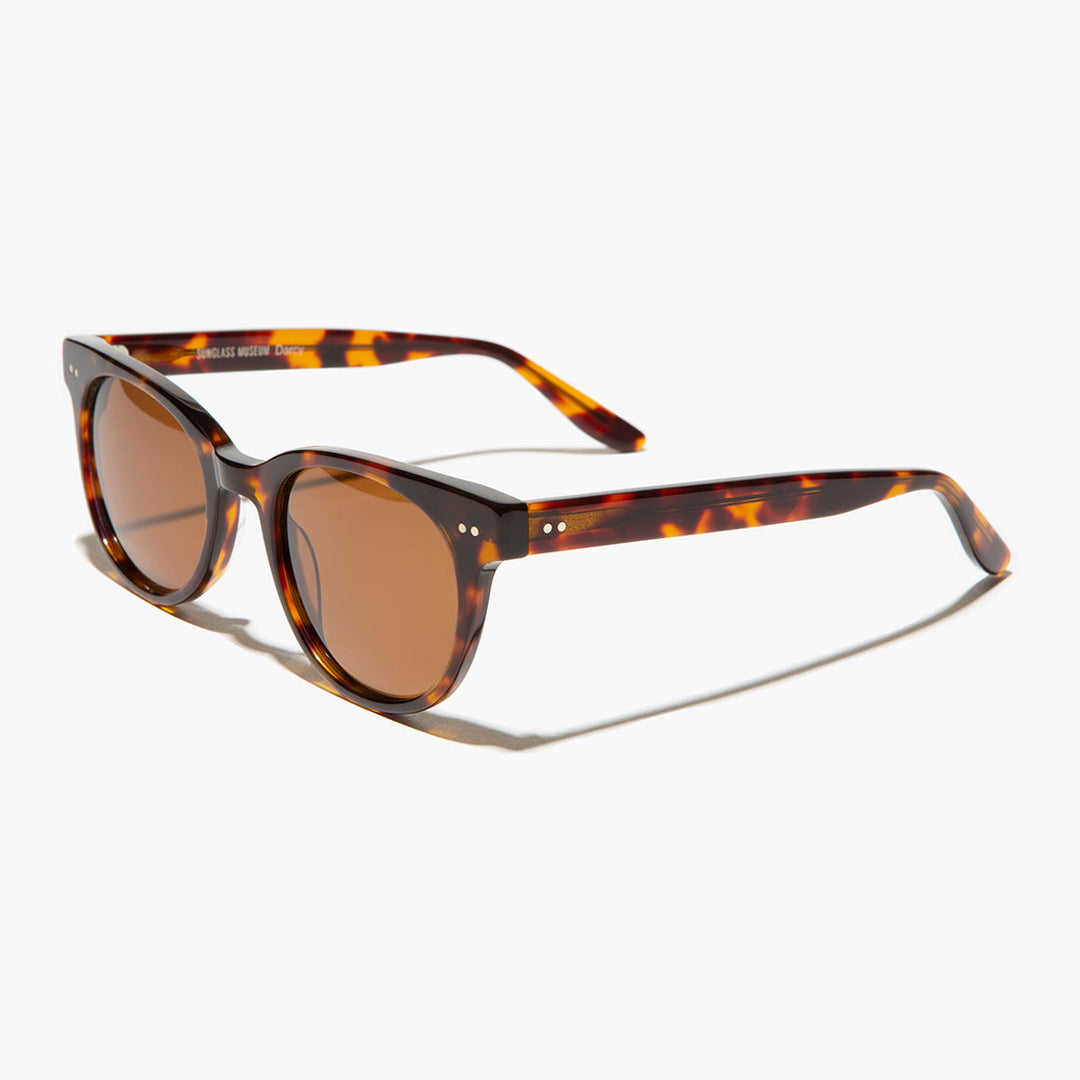 Round Hipster Sunglass with Polarized Lens - Darcy