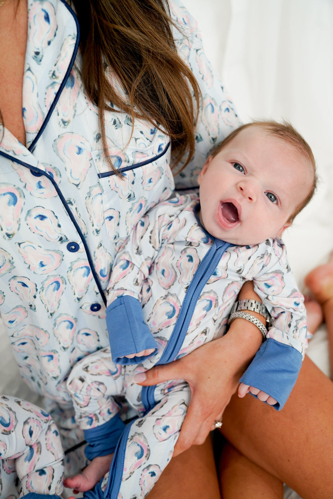 Blue Oysters - Bamboo Sleeper