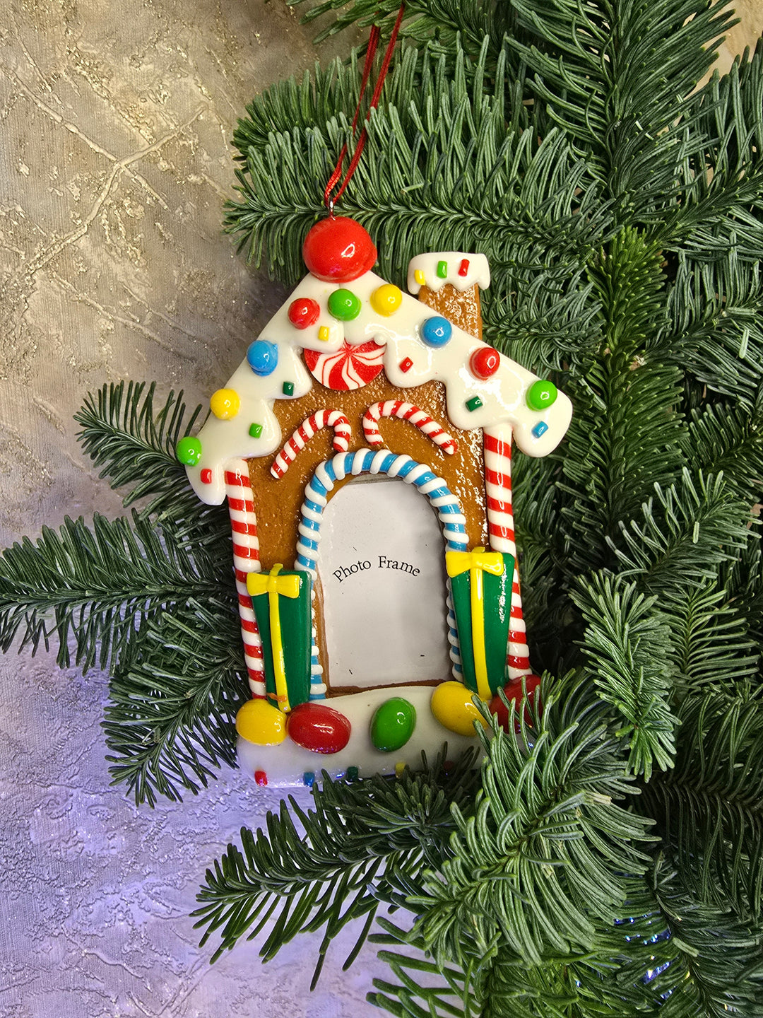 Christmas Ornament - Glossy Gingerbread Gingerbread House Frame. Wizardi Festive Decoration F07-N2-8-SEE200B