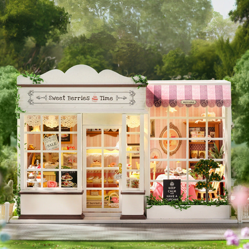 Sweet Berry Time Dollhouse Kit - Miniature Wizardi Roombox Kit F07M51-61-A-041-A