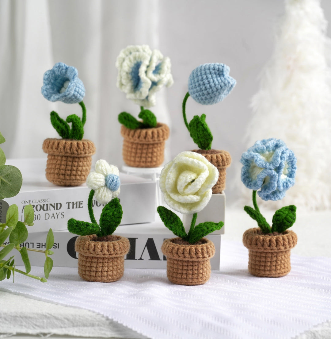 Blue and White Flowers. Potted Flower Amigurumi DIY Crochet Kit Wizardi F07N8-M20