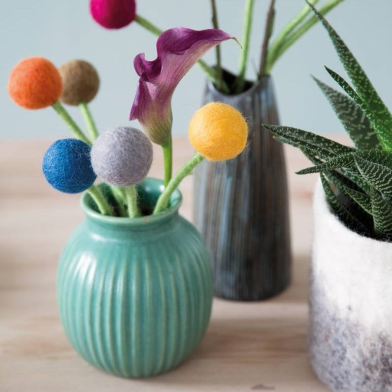 Felt Flowers - Blossom Small (2cm) - Red (Rusty)