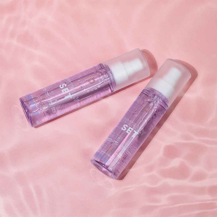 Totally Set Illuminating Setting Mist
