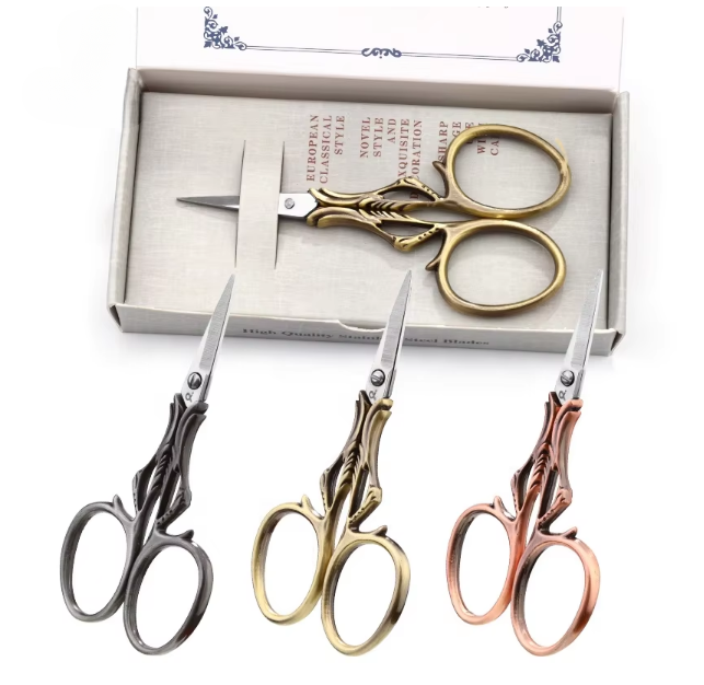 Craft Scissors for Felting & Embroidery Wizardi F07-M13-5-gold