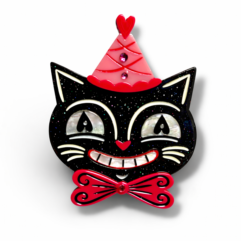 Sweetheart Jack Brooch by Johanna Parker x Lipstick & Chrome — Valloween jack-o'-lantern in heart, glitter and jelly resin