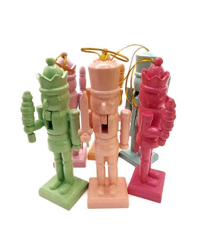 Christmas Nutcracker Set. Wizardi Classic Wooden Festive Decoration F07M14-11-N01616