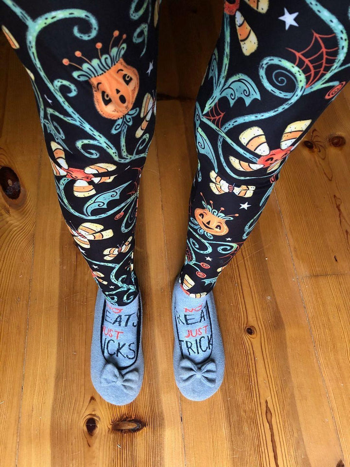 Spooky Sweet Garden (Johanna Parker Exclusive) - High-quality Handcrafted Vibrant Leggings