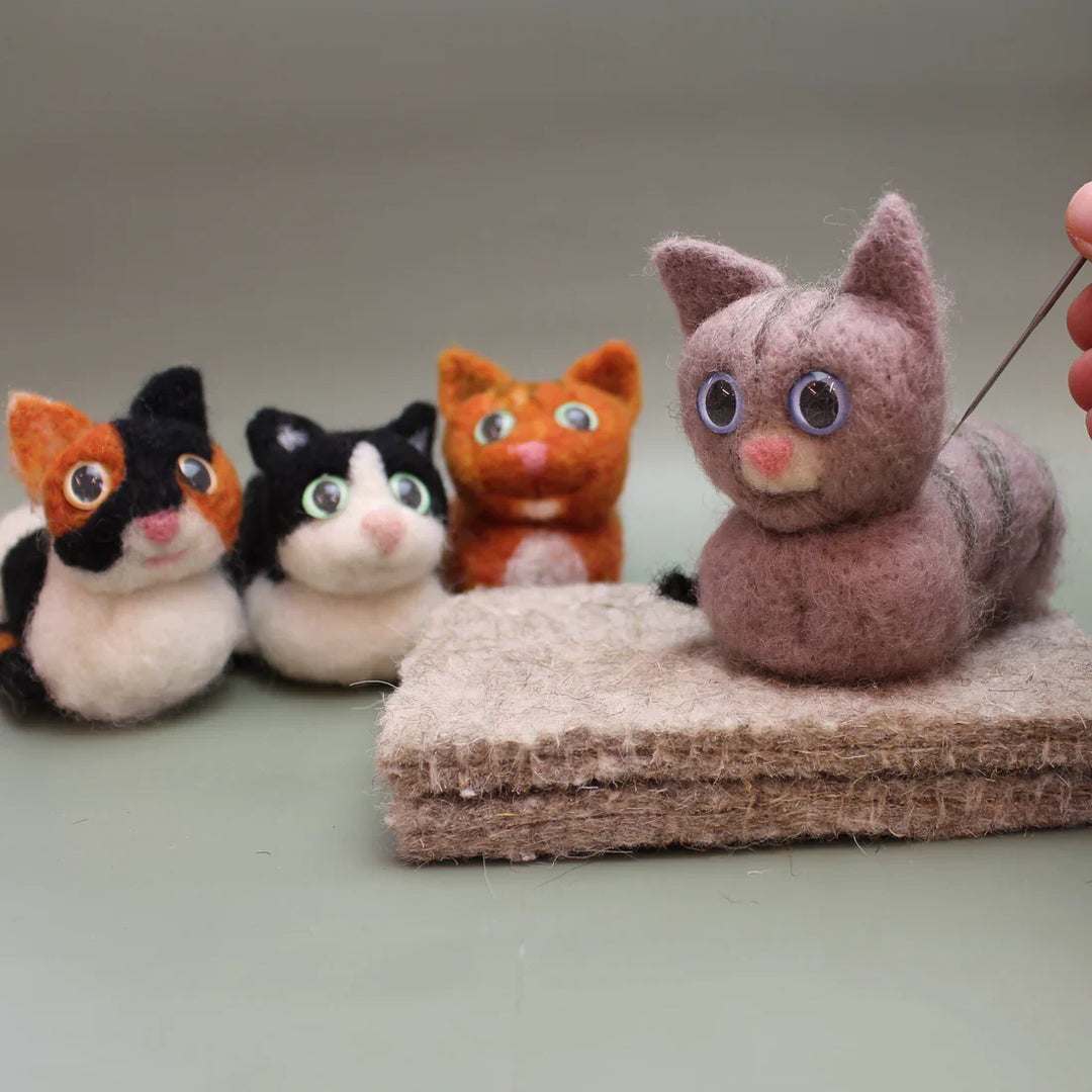 Cartoon Cat Loaf Needle Felting Kit by The Makerss KTS-CartoonCatLoaf-Complete