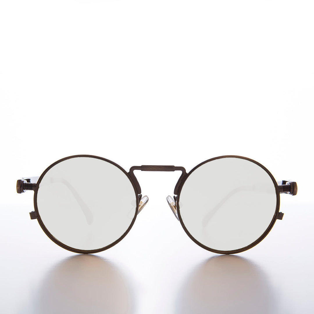 Ivan with Mirror Lens