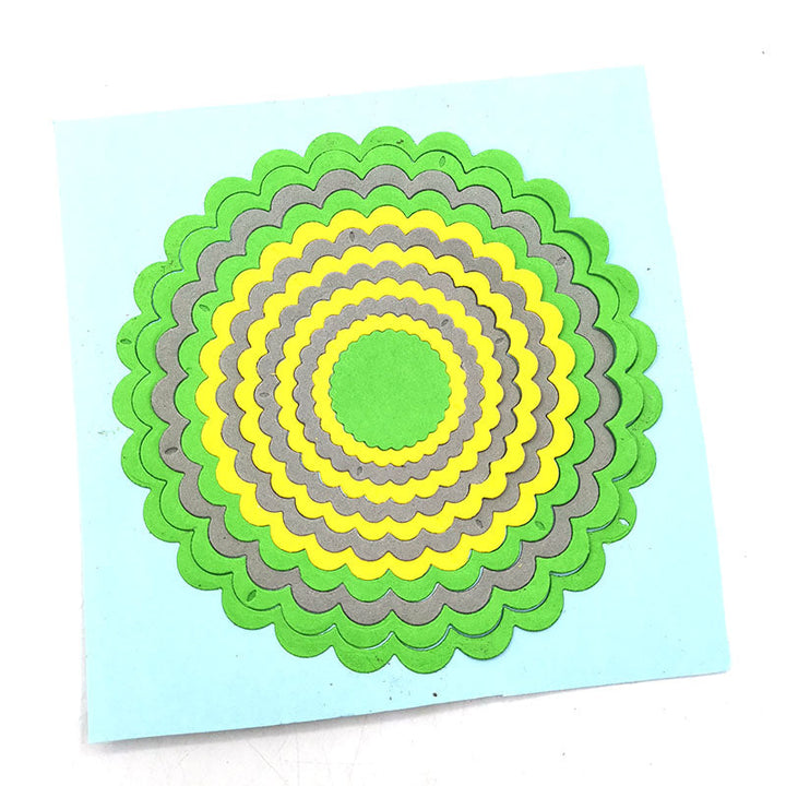 Scalloped Circle Scrapbooking Cutting Die by Wizardi QJ01