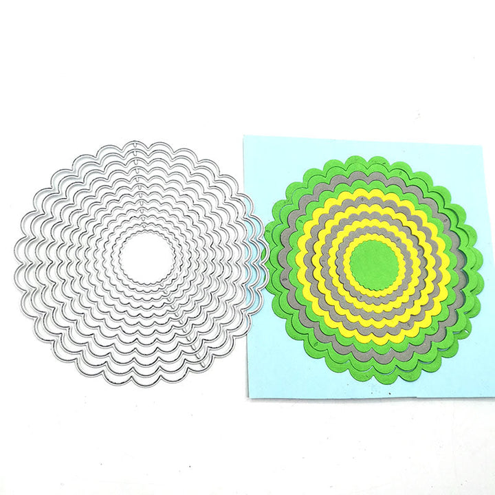 Scalloped Circle Scrapbooking Cutting Die by Wizardi QJ01