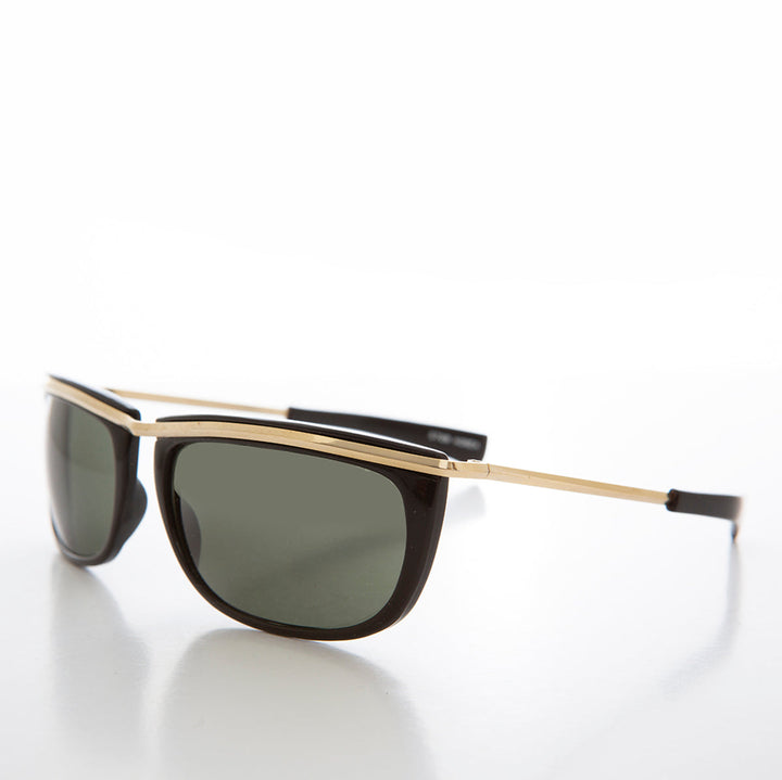 Sporty Gold Frame 90s Aviator Sunglass - Jenner