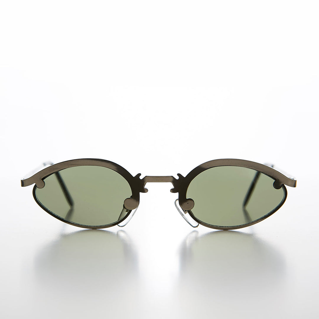 Unique Oval Metal Vintage 90s Sunglass - Lotus