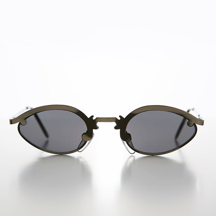 Unique Oval Metal Vintage 90s Sunglass - Lotus