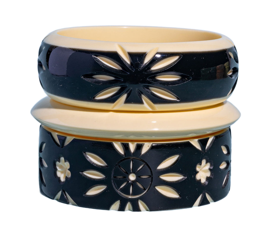 the Palm Springs Bangle Collection - the Saucer Spacer