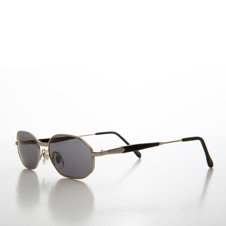 90s Geometric Oval Metal Sunglasses - Molloy
