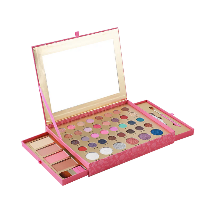 Sweet Holiday | Festive Glam 46-pc Kit