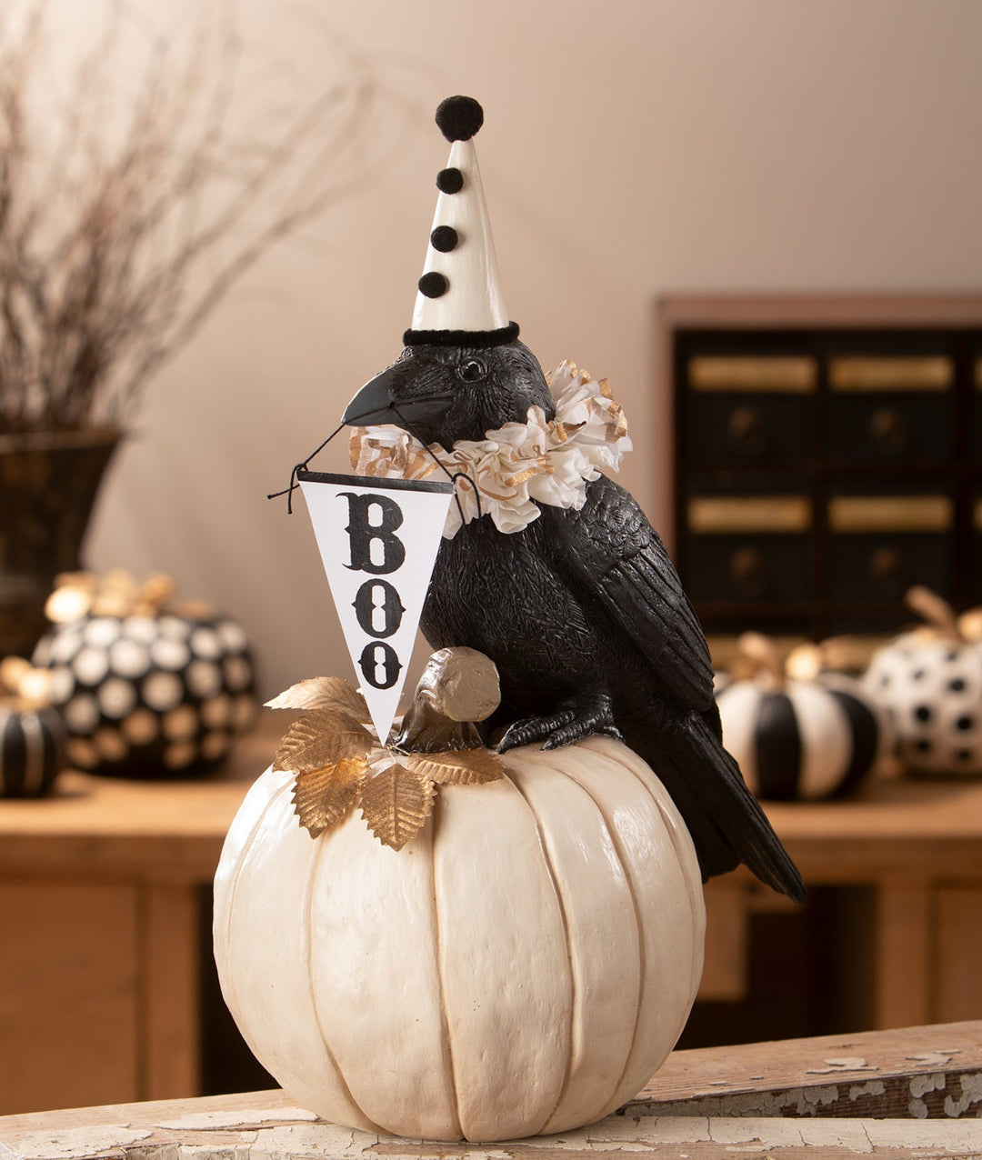 Midnight Messenger Crow by Bethany Lowe Designs, halloween decor