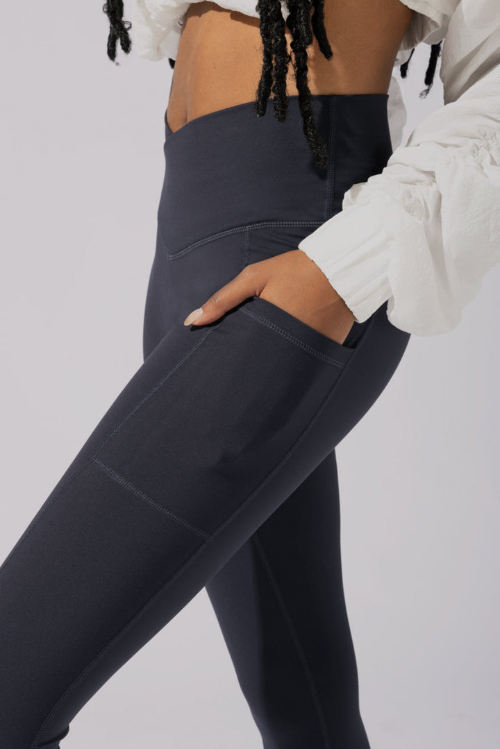 Crisscross Hourglass® Leggings with Pockets - Smoky Navy