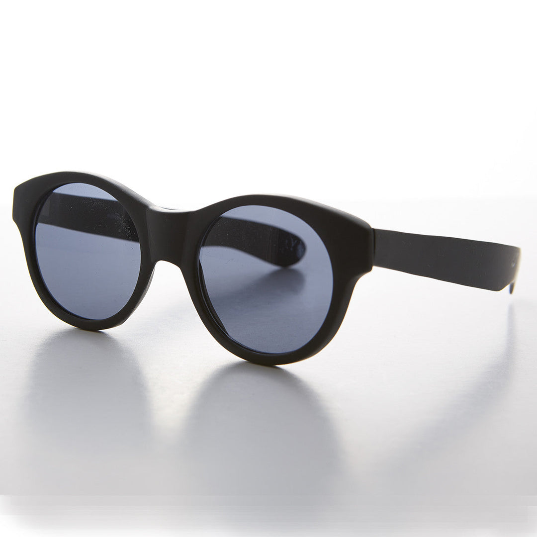 Classic Pantos Round Sunglass with Paddle Temples - Otto