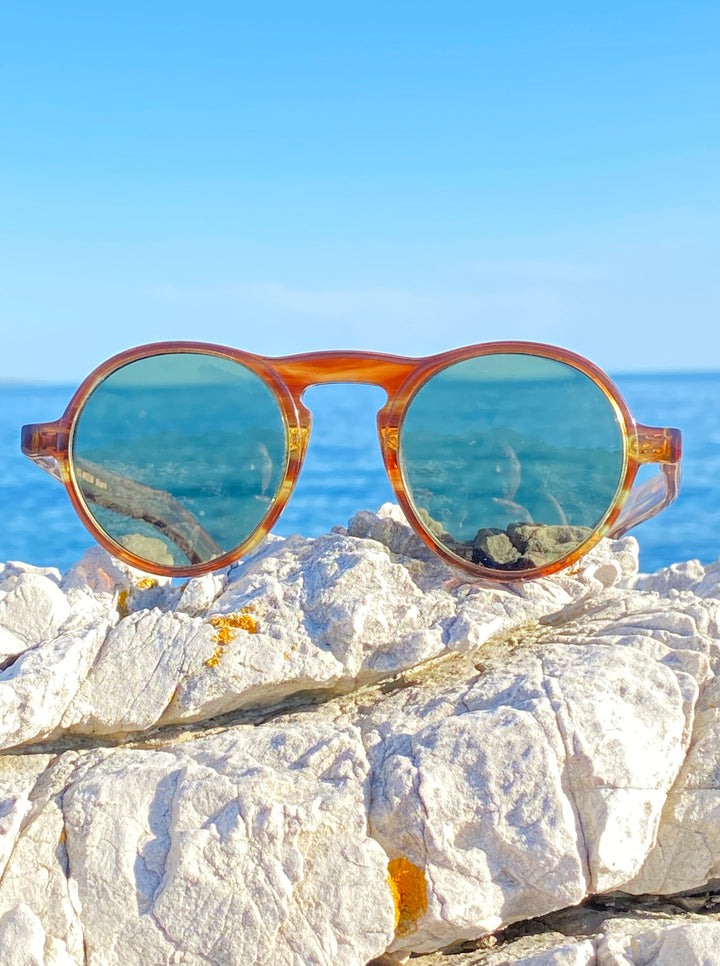 Round Retro Sunglass with Polarized Lens - Miami