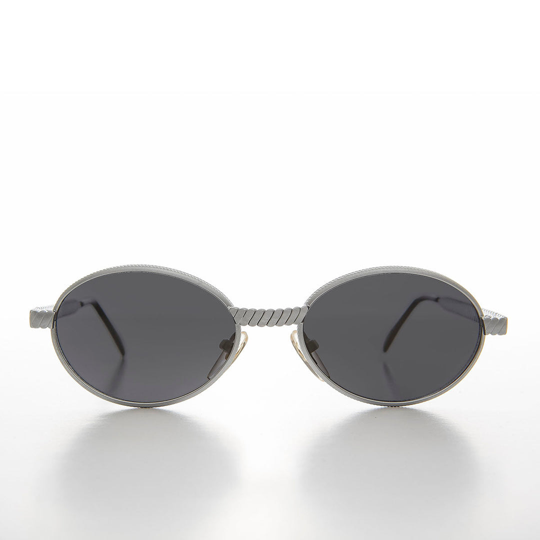 Oval 90s Vintage Sunglass with Metal Rope Design - Snuff