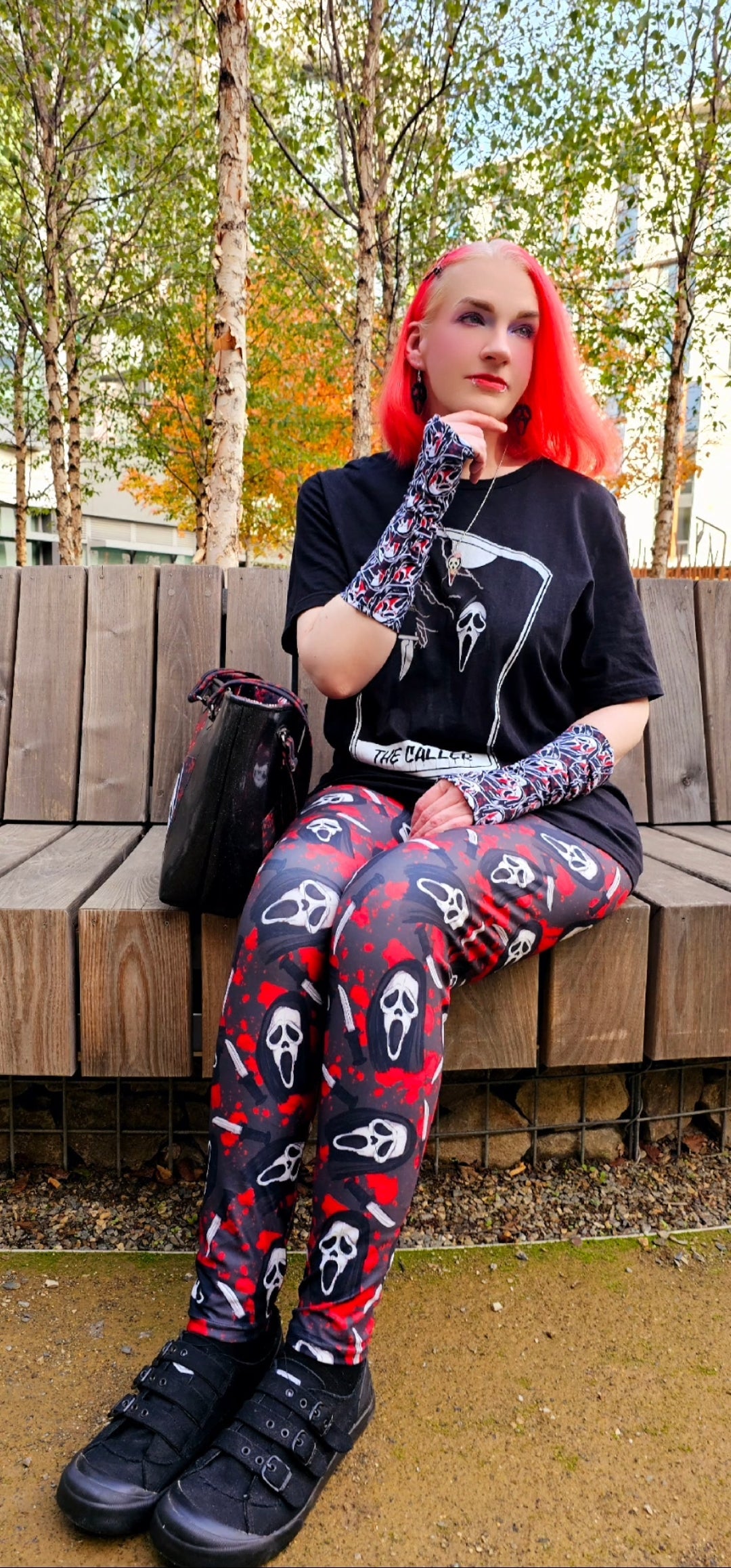 Bloody Ghostface (Semi-Exclusive) - High-quality Handcrafted Vibrant Leggings