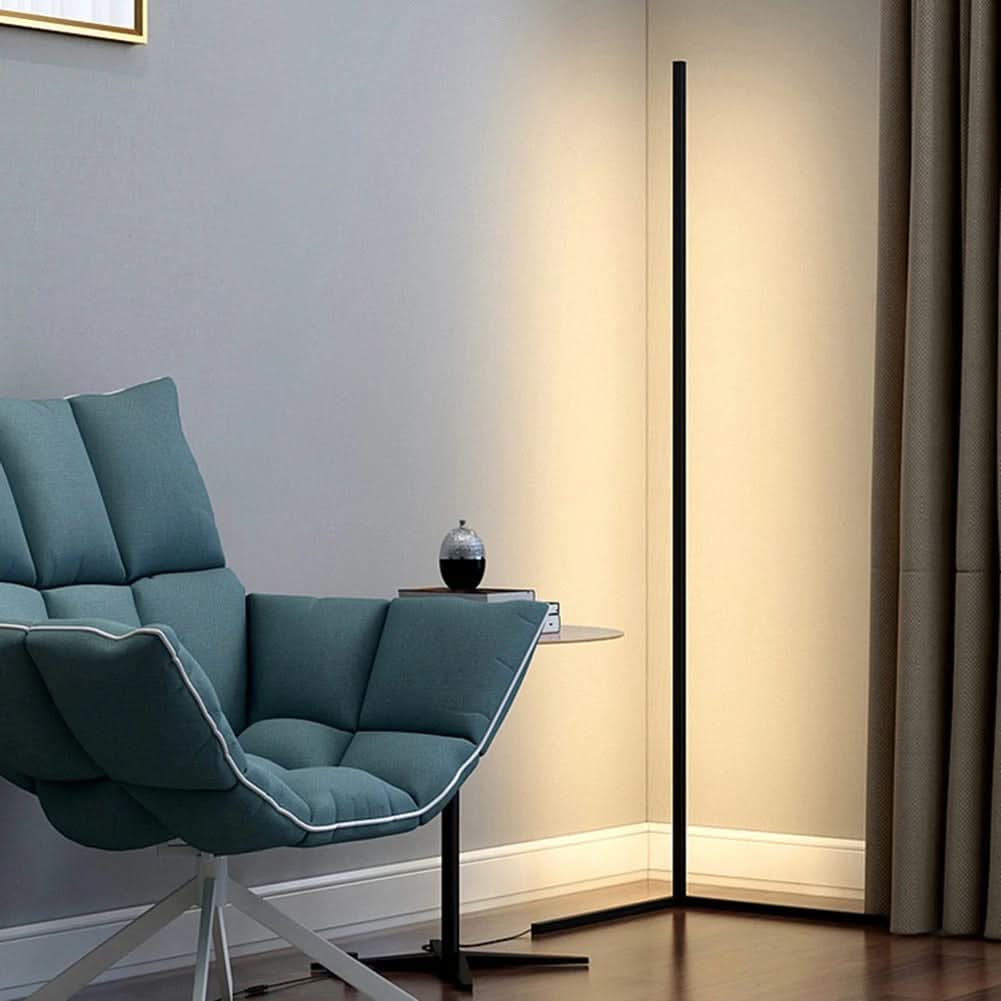 Minimal Warm Lamp