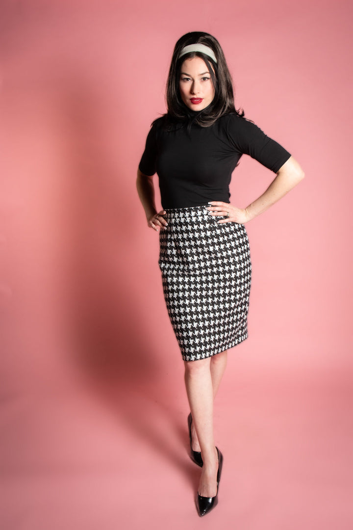 Basic Pencil Skirt- Houndstooth