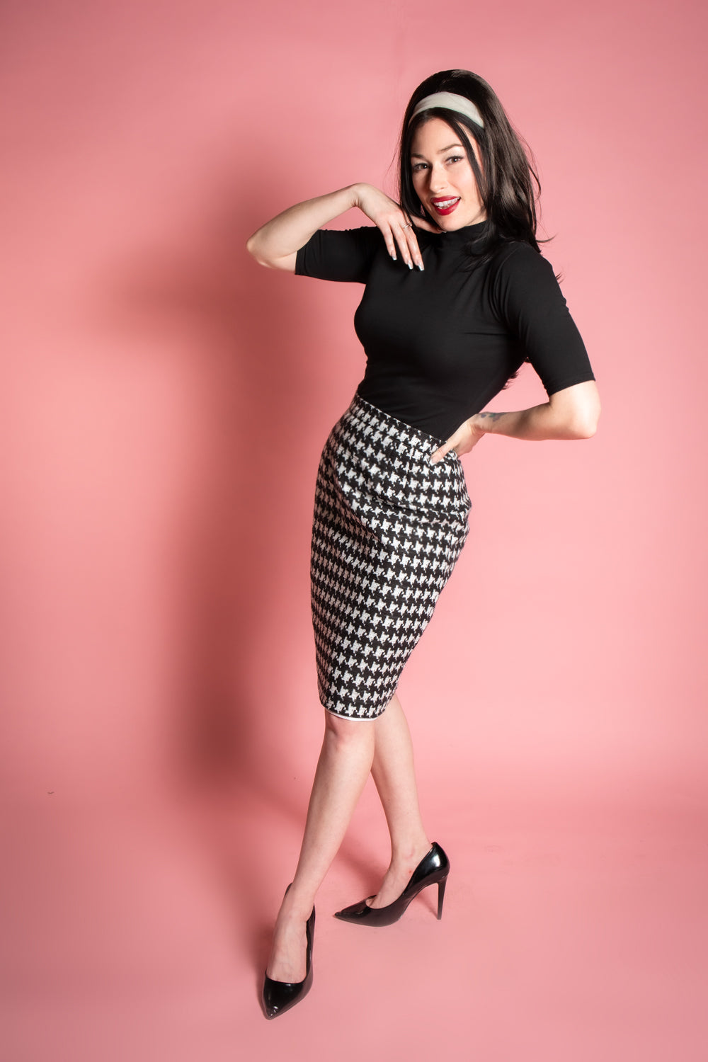 Basic Pencil Skirt- Houndstooth