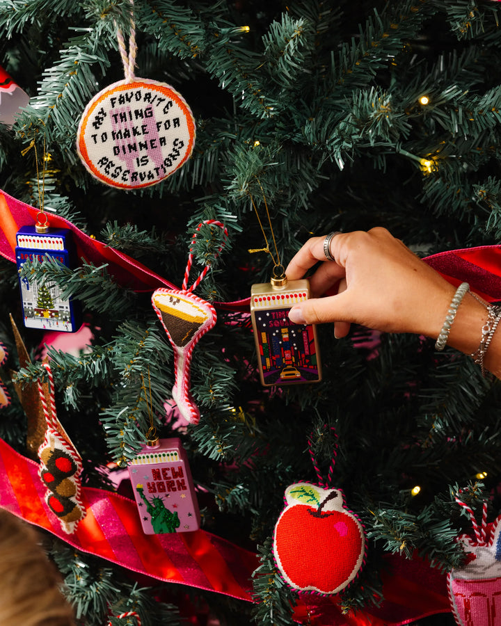 Needlepoint Icon Ornament - Apple