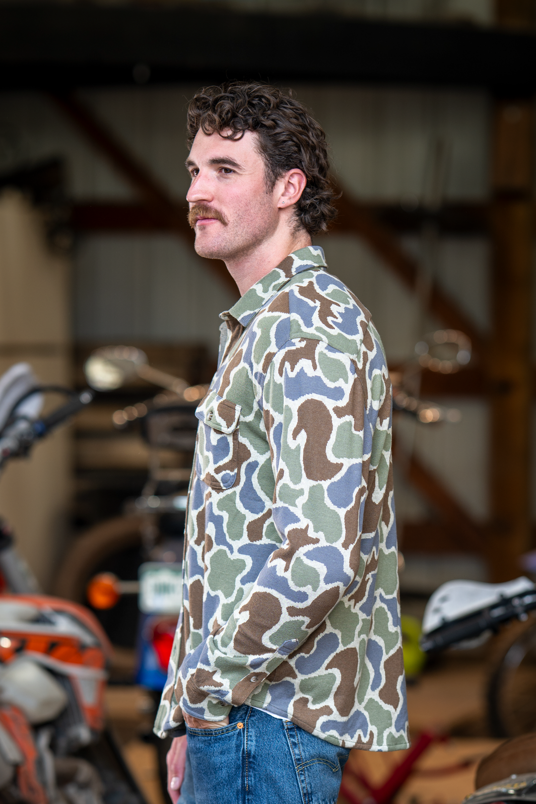 The Out Of Mind | Duck Camo Chinchilla Soft™ Long Sleeve Stretch Button Up Shirt