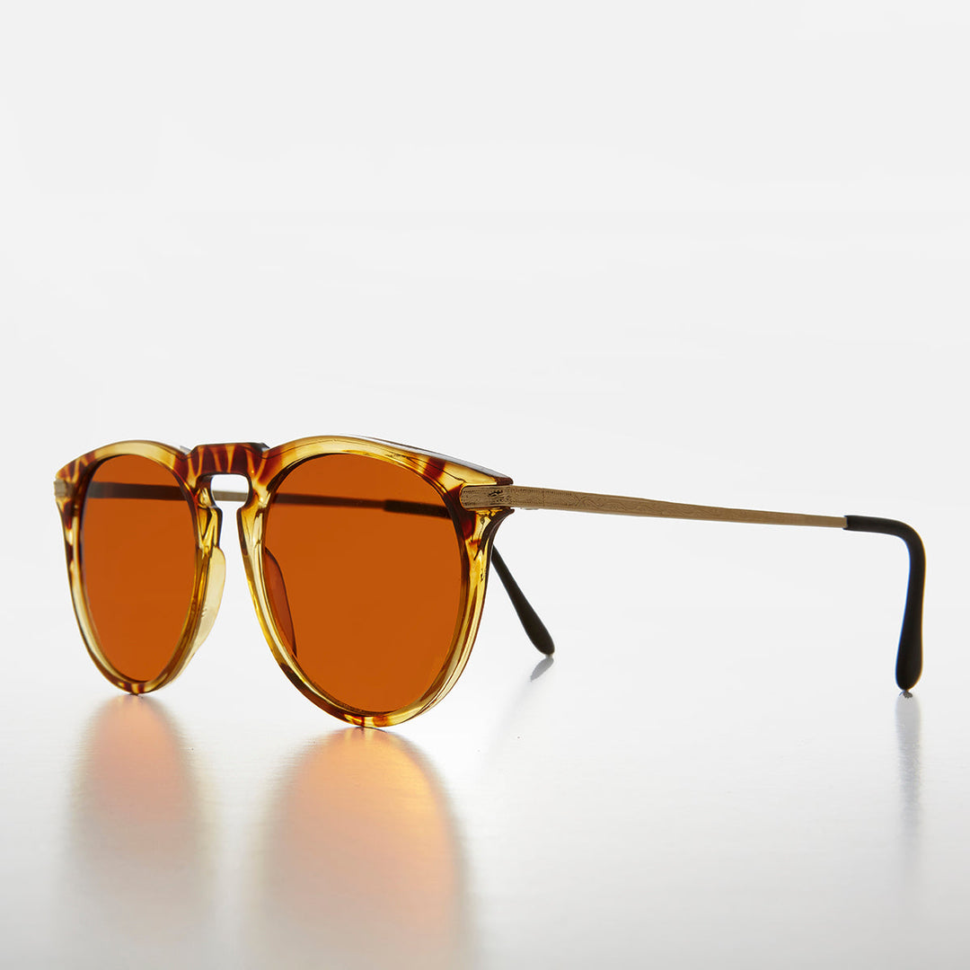 Round Amber Tinted Vintage Sunglass - West