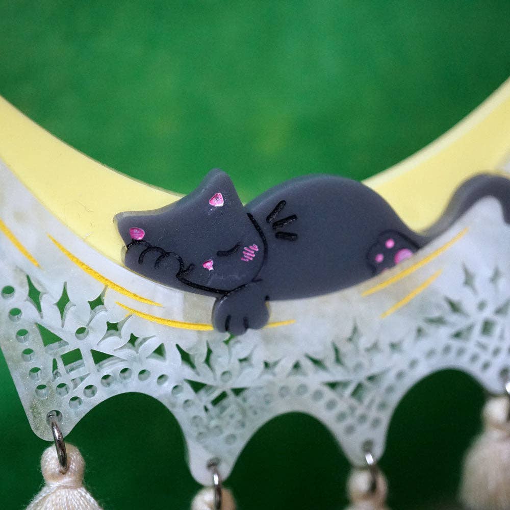 Chill Cat Hammock Necklace