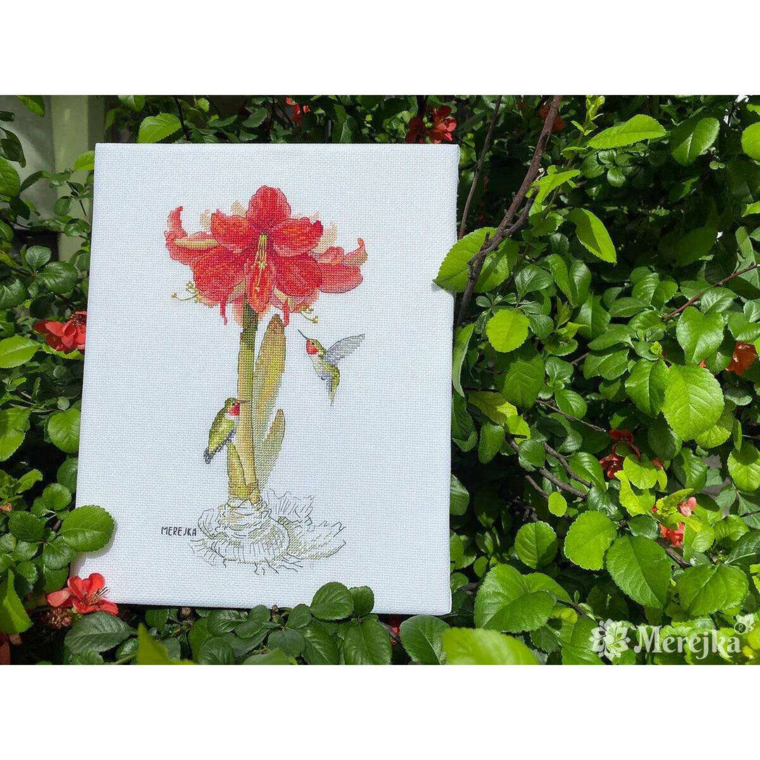 Amaryllis K-202 Counted Cross-Stitch Kit