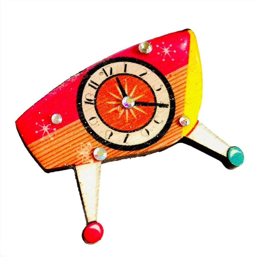 Atomic Radio Brooch by Rosie Rose Parker - Quirks!