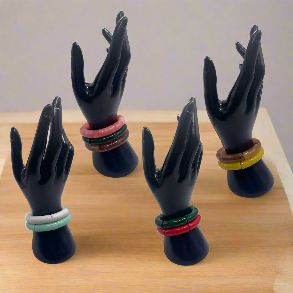 Chunky Vintage-Inspired Resin Bangle