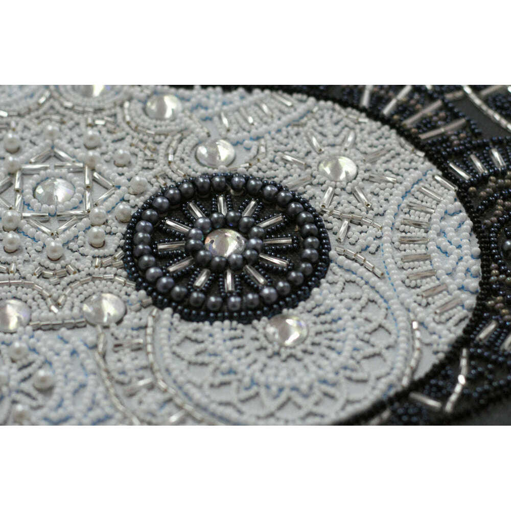 Bead Embroidery Kit - Balance. Yin and yang